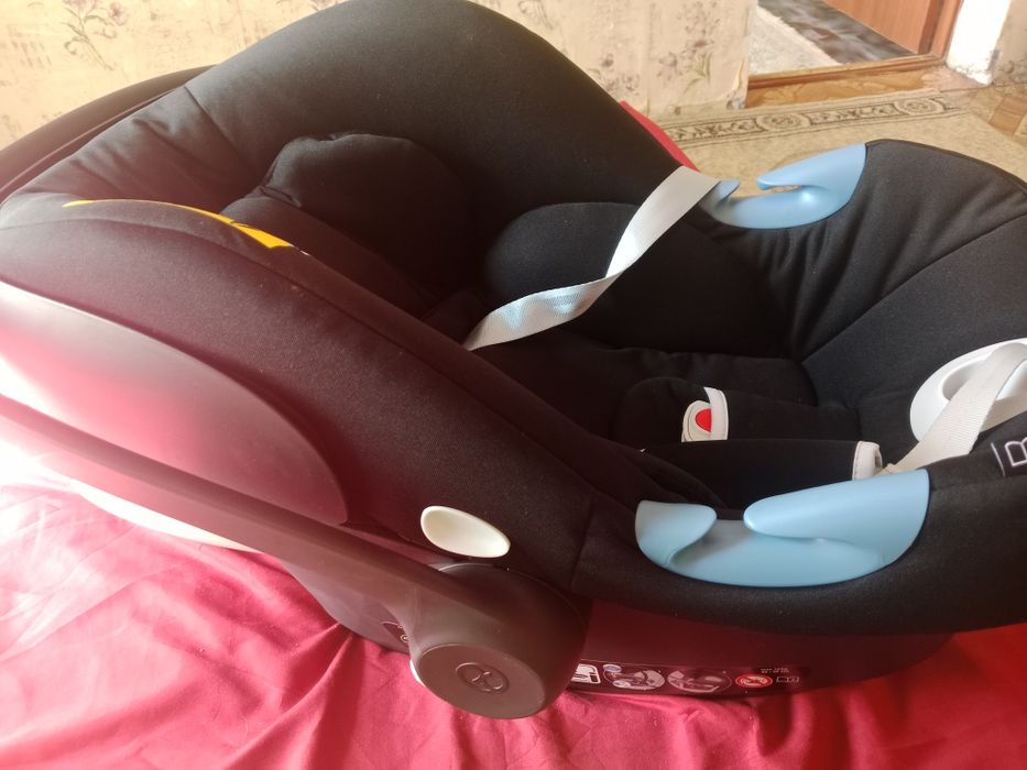 Продам новый авто кресло