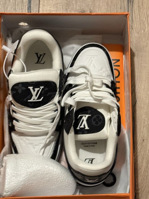 Louis Vuitton White and Black version