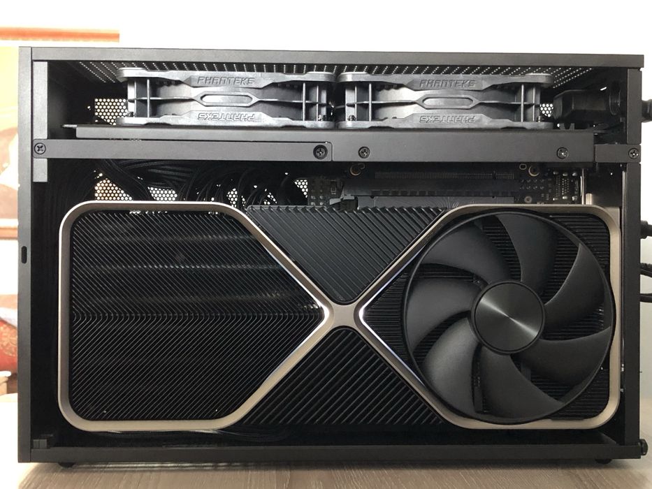 Компютърна кутия SFF ITX FormD T1