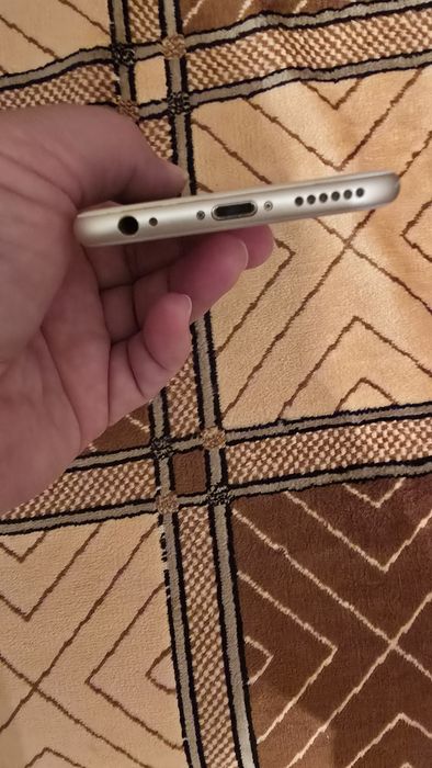 Айфон 6 s серый на запчасти.