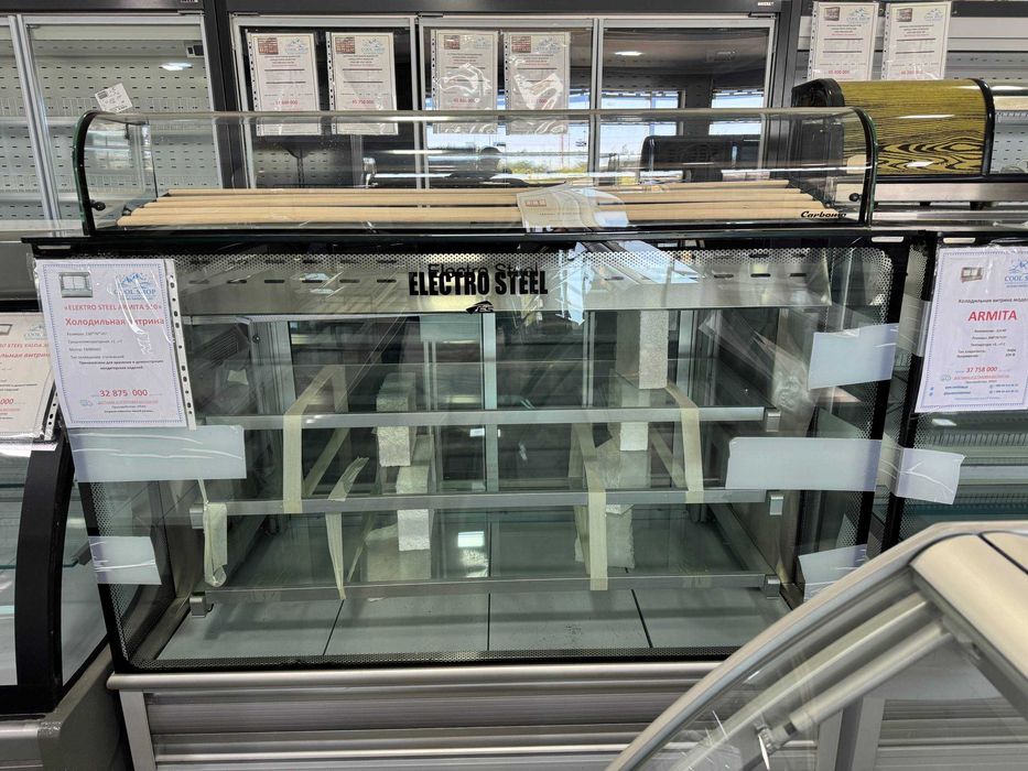 Holodilnik vitrina. Haladelnik. Xaladelnik tort va pichoni uchun