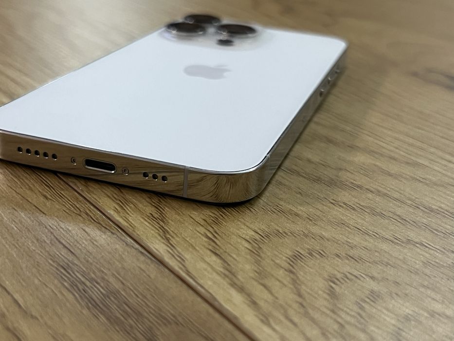 Бартер/заменям iPhone 13 Pro 256gb silver 100%