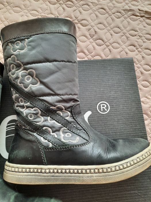 Черни кожени ботуши Hobby's