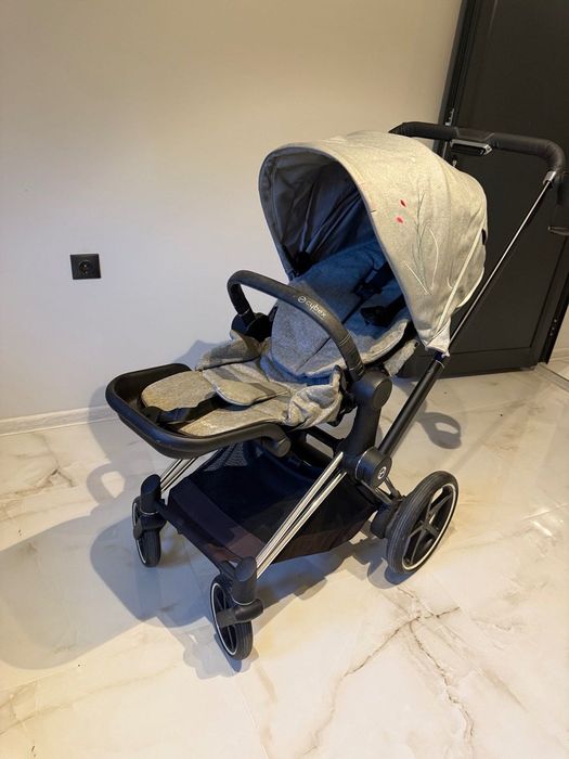 Бебешка количка Cybex E-priam Koi
