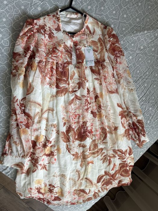 Дамска рокля Guess нова