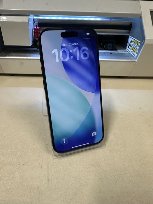 Iphone 15 pro / garantie / impecabil / folie sticla cadou