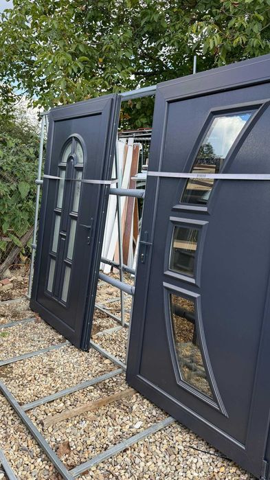 usi gri antracit noi cu model 1600 lei