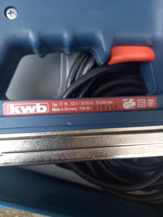 Електрически такер