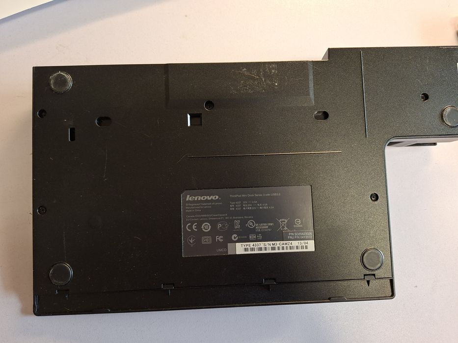 Докинг станция за лаптоп Lenovo