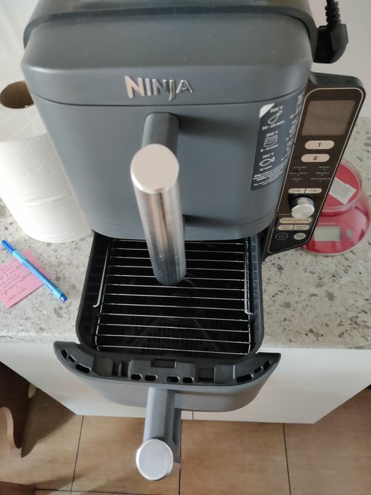Air fryer Ninja double stack nou.