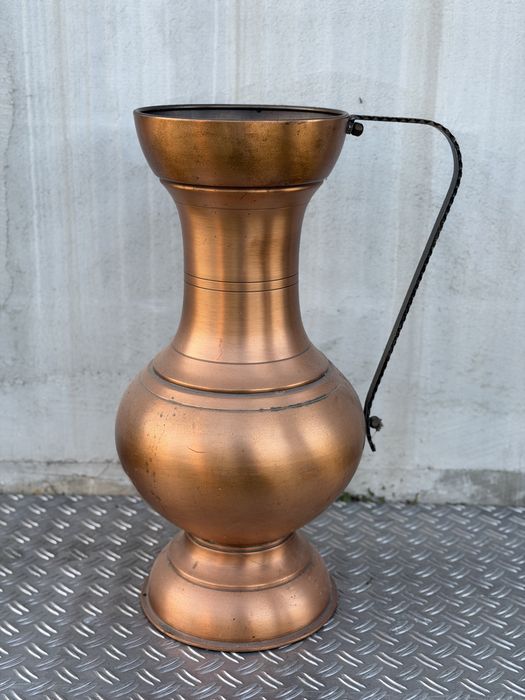 Голяма медна кана – винтидж, масивна
