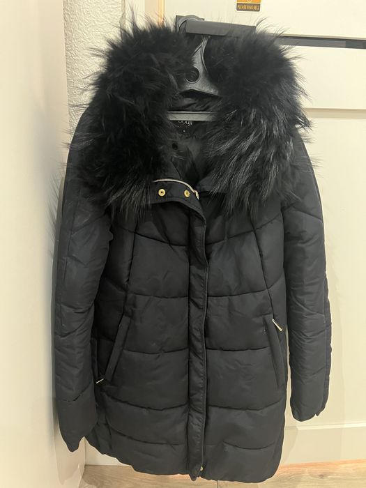 Куртки женские продам