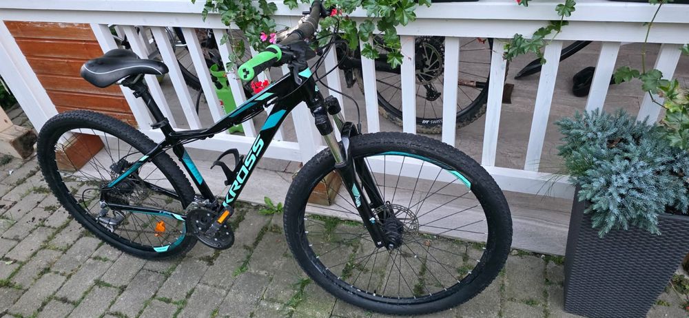 Oferta de iarna Bicicleta Hardtail Kross Lea