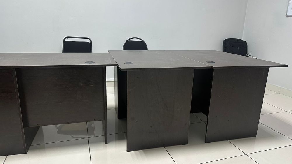 Продается офисные столы