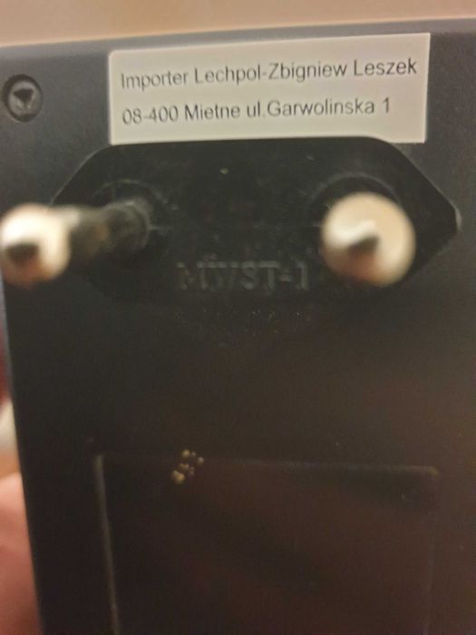 VIPOW battery charger