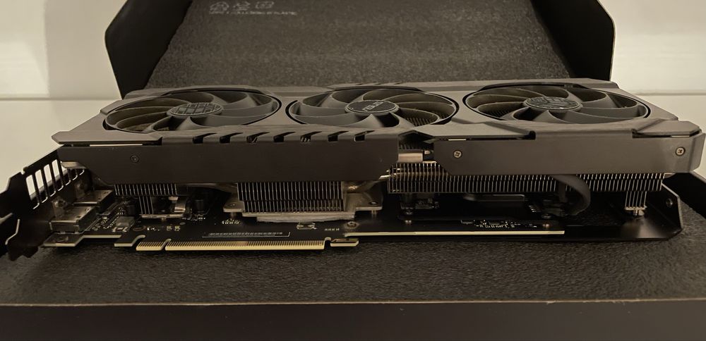 Placă video ASUS TUF Gaming NVIDIA RTX 3060 12GB