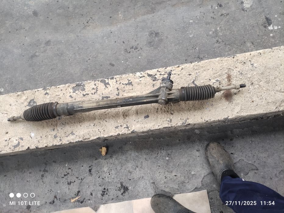 Рейка за тойота рав 4 2006г.