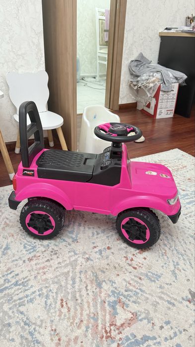 Машинка игрушка детскаЯ