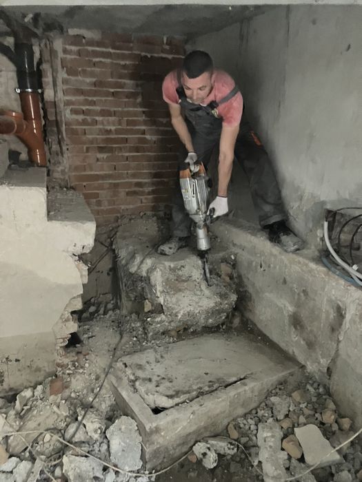 Чистене на мази,тавани и др.