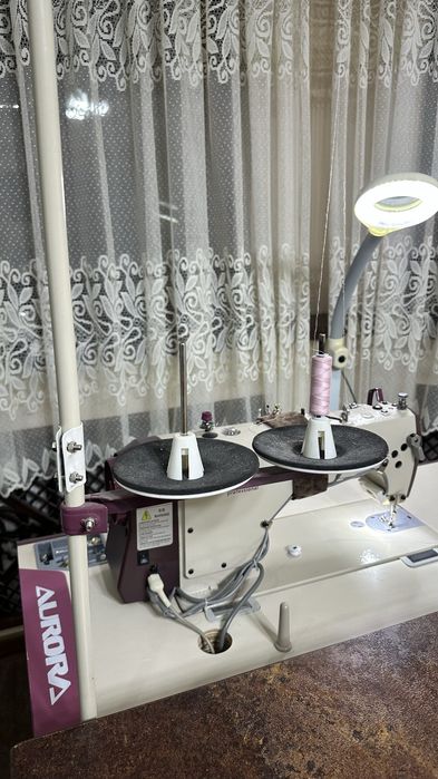 Швейная машинка Аврора