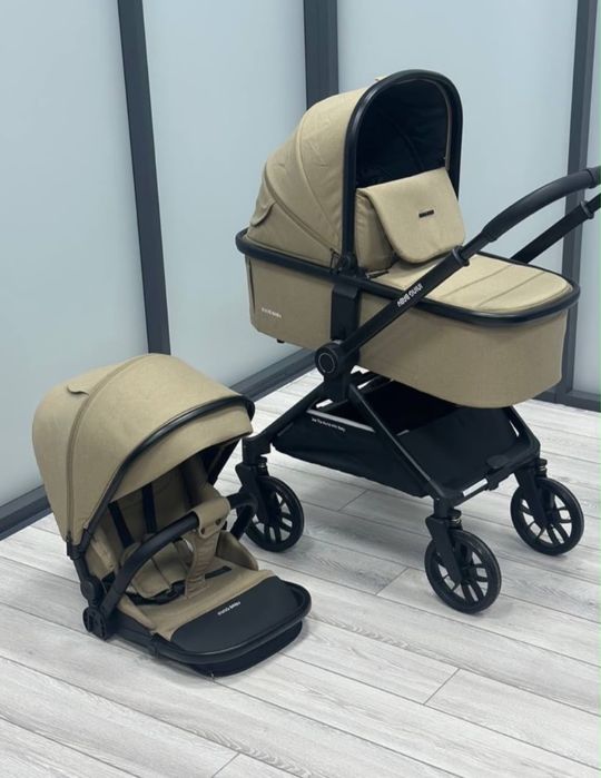 Продам Бу коляску Ining Baby