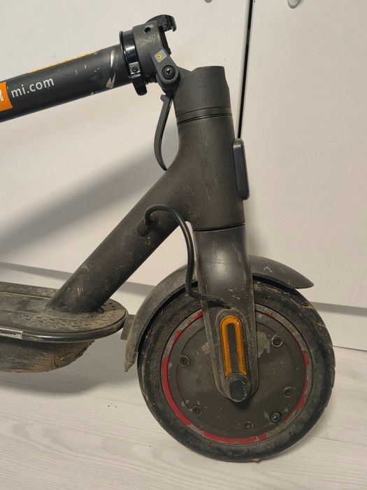 Xiaomi Mi Electric Scooter Pro 2 - Autonomie 30km - Stare bună