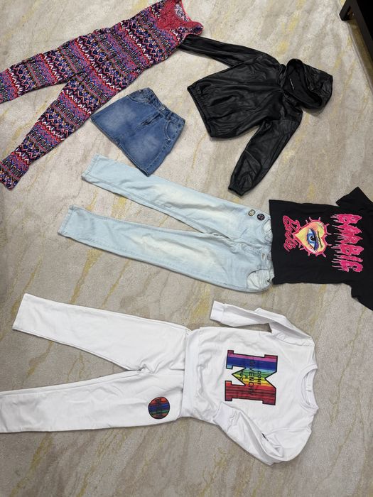 Пакет одежды на девочку 12-14 лет