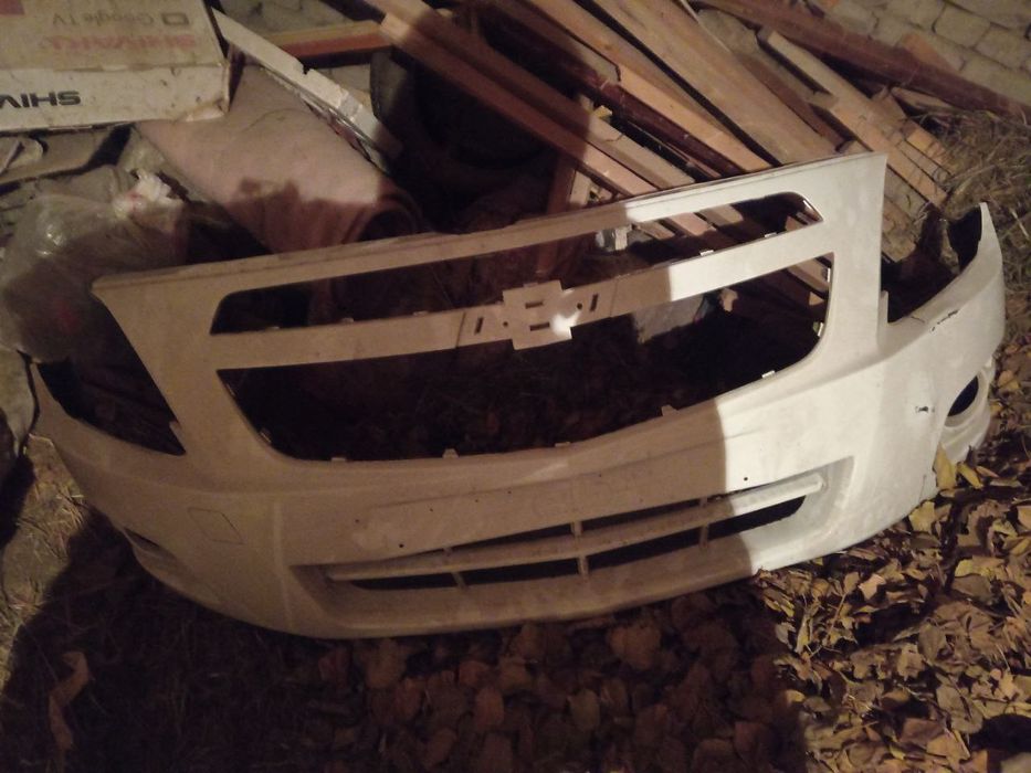 Кобальт родной бампер