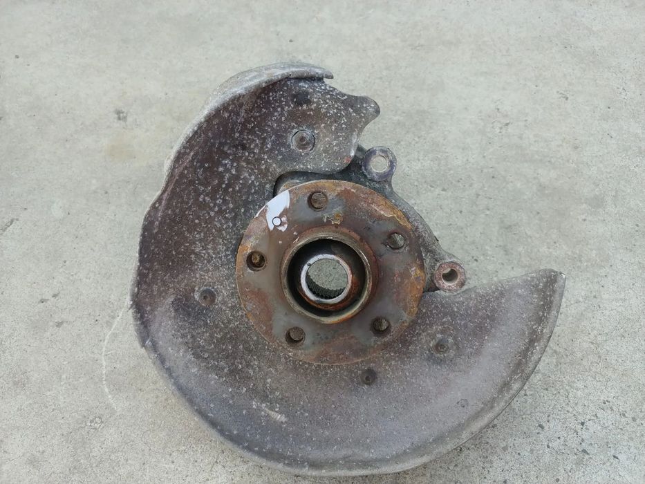 fuzeta stanga spate 3.0 tdi audi a5 8t