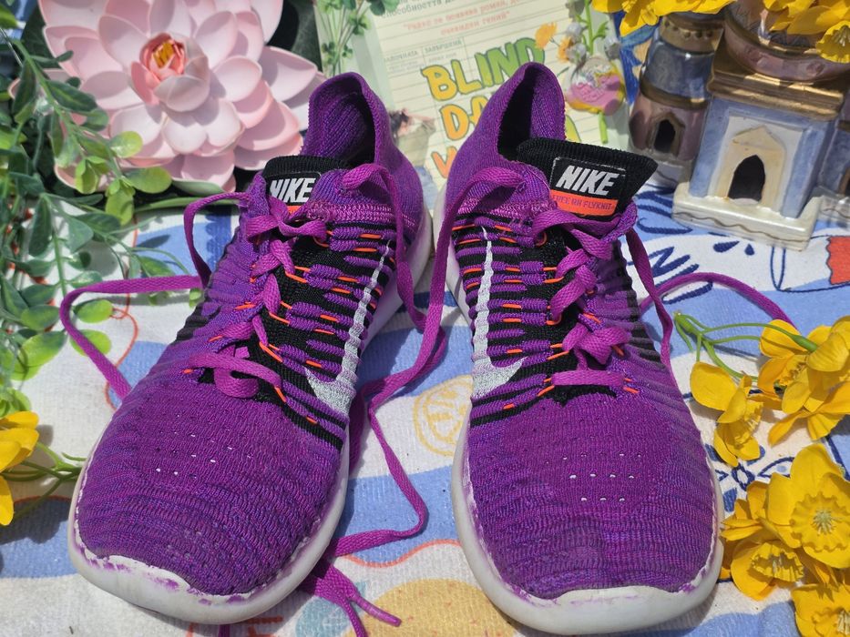 Nike Free Run лилави кецове