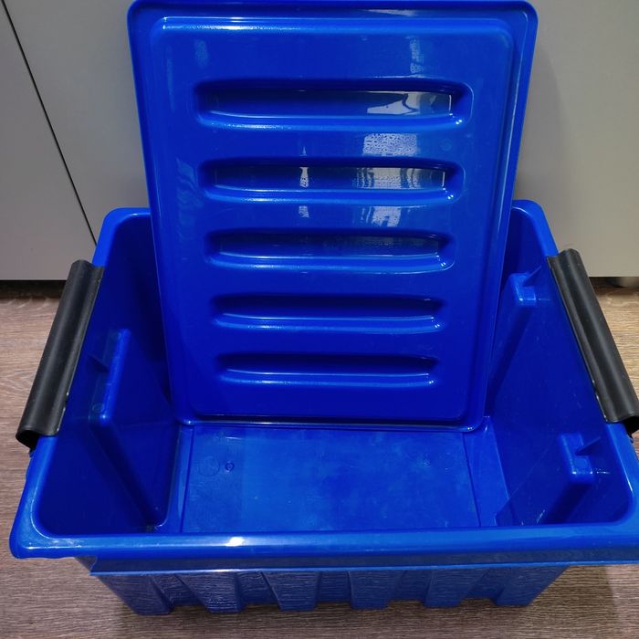 Контейнер пластиковый