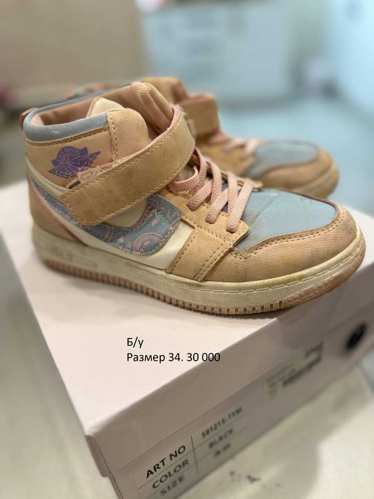 Новая обувь и б/у. кроссовки, кеды