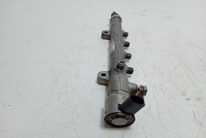 Rampa Injectoare  A6510700495 Mercedes-Benz C-Class W204/S204