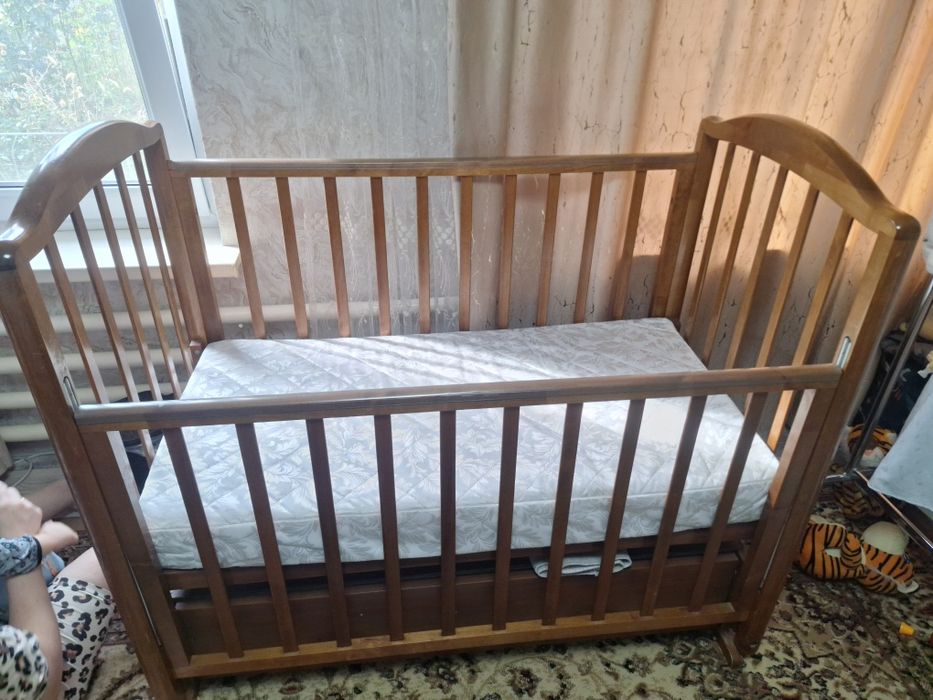Детская манежка с новым матрасом