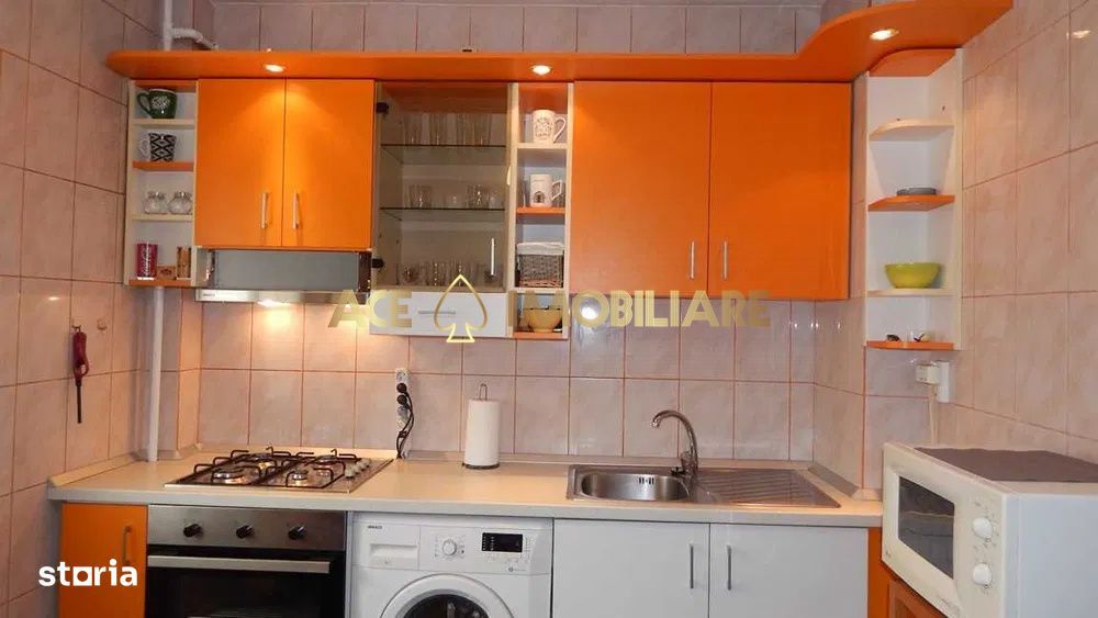 2 Camere de inchiriat | Stefan cel Mare | Metrou | Posibilitate Parcar