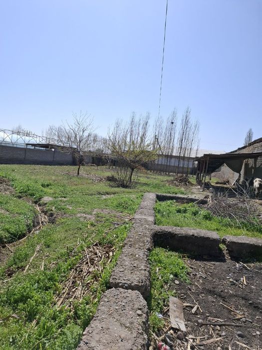 Ер участка сотилади