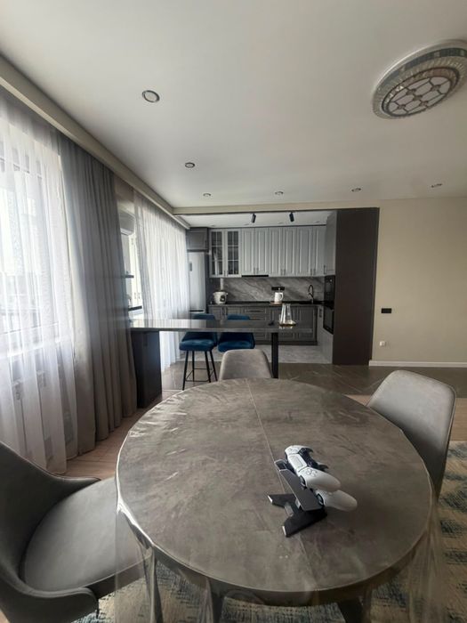 Продам 3 комнатную квартиру