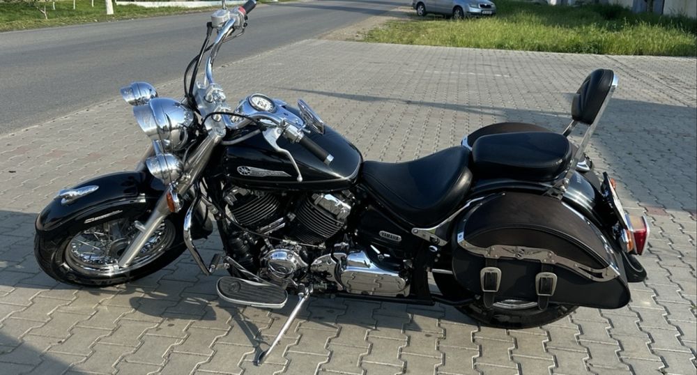 De vânzare motocicletă Yamaha Dragstar din 2004  în   stare foarte bună.