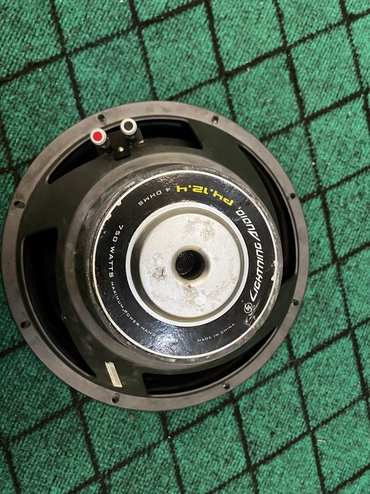 Савбуфер Авто звук