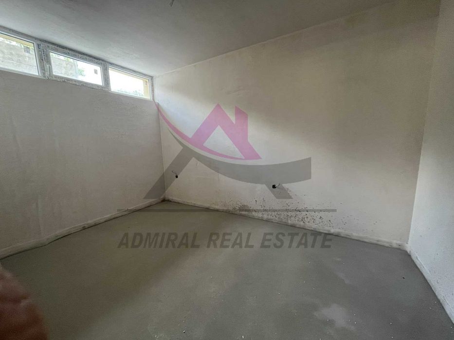 Продава се Двустаен апартамент в Варна, Изгрев - 54 кв.м за 1297 €/кв.м - Снимка #4