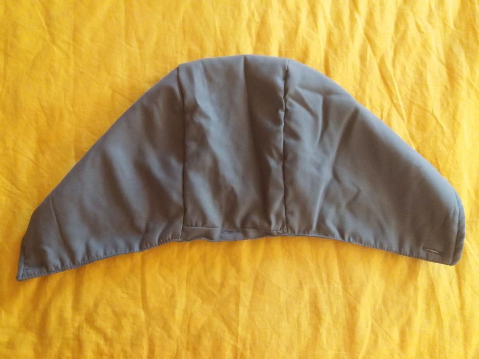 дамски зелен шлифер с допълнителни махащи се подплата и качулка