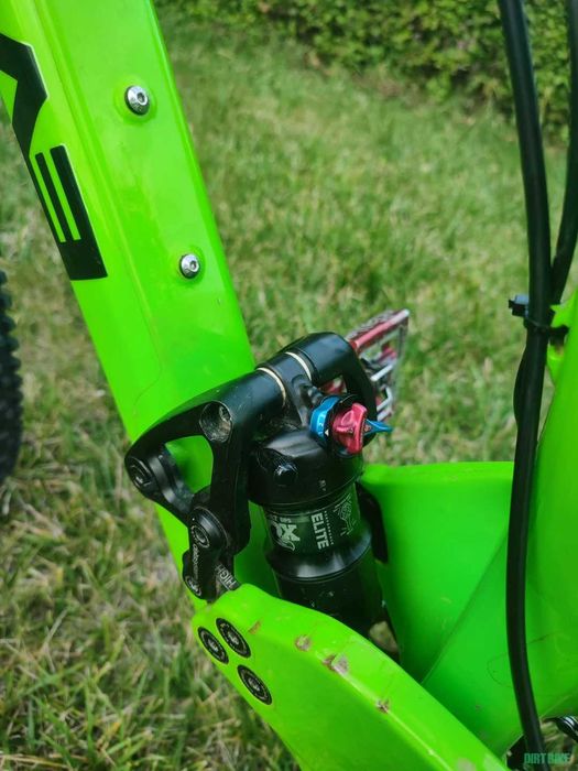 Cadru carbon bicicleta Evil following v1 2015