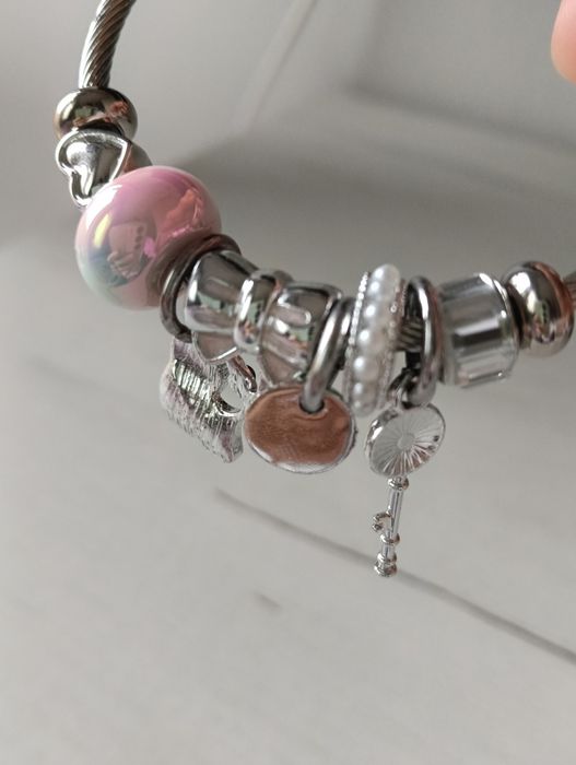 Дамска гривна тип Pandora