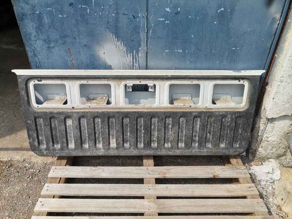 VW AMAROK заден капак