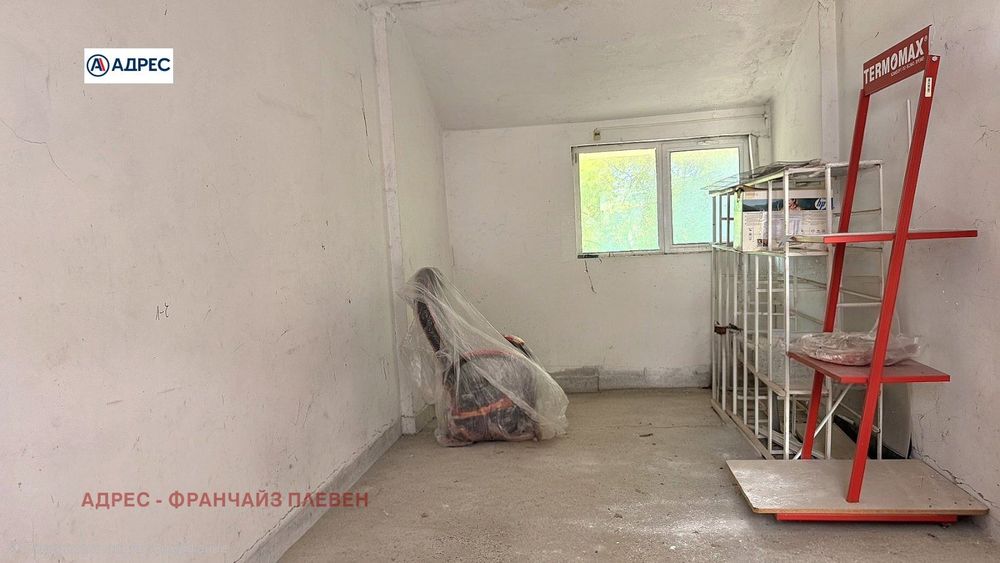 Продава се Гараж / Паркомясто в Плевен, Дружба 1 - 20 кв.м за 1250 €/кв.м - Снимка #1