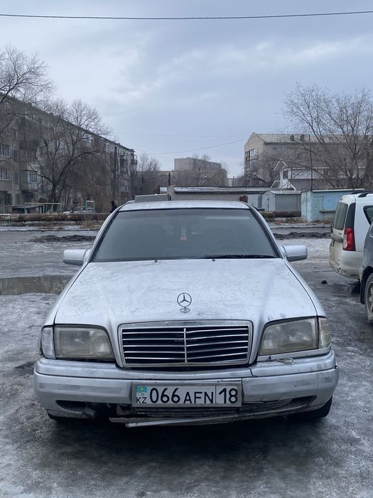 продам или обмее мерс с 180