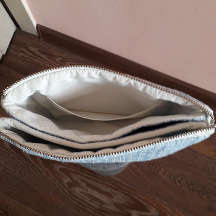 Продам женский клатч