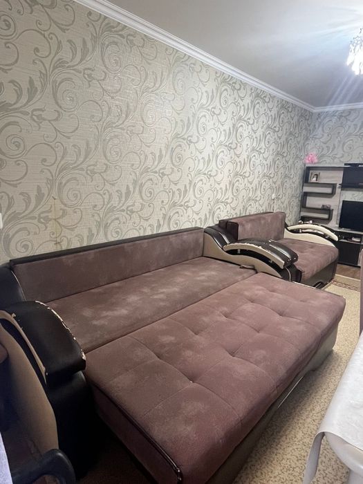 Продам диван(2 штуки)