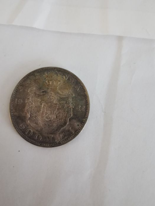 Vând monede de colecție