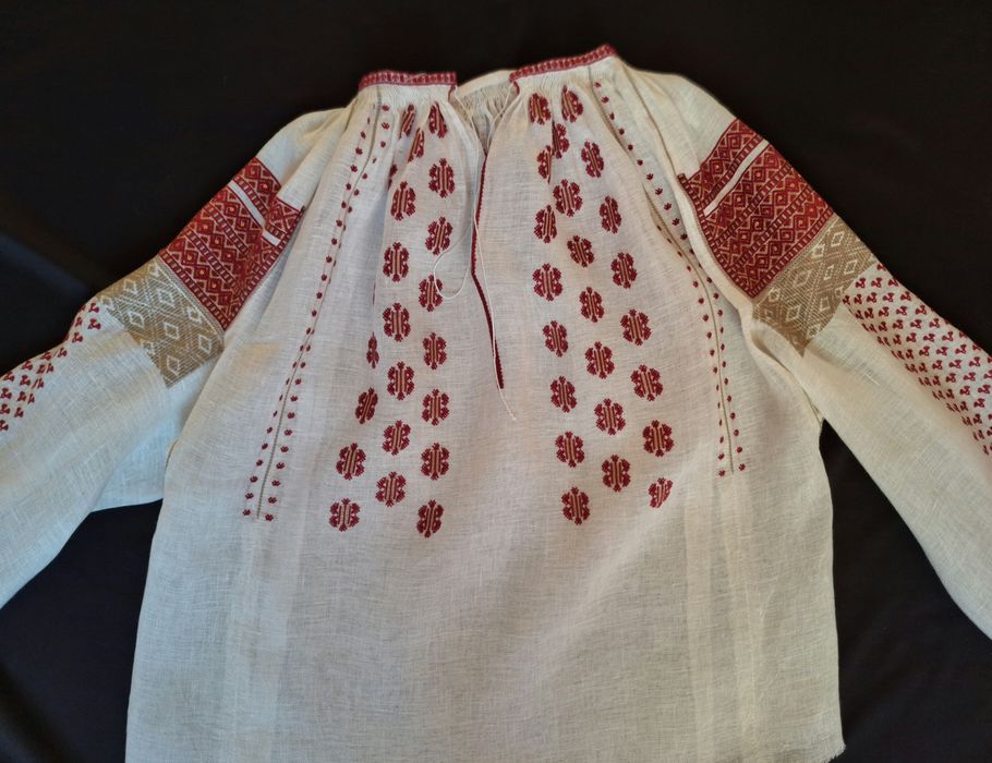 Camasa traditionala / ie noua